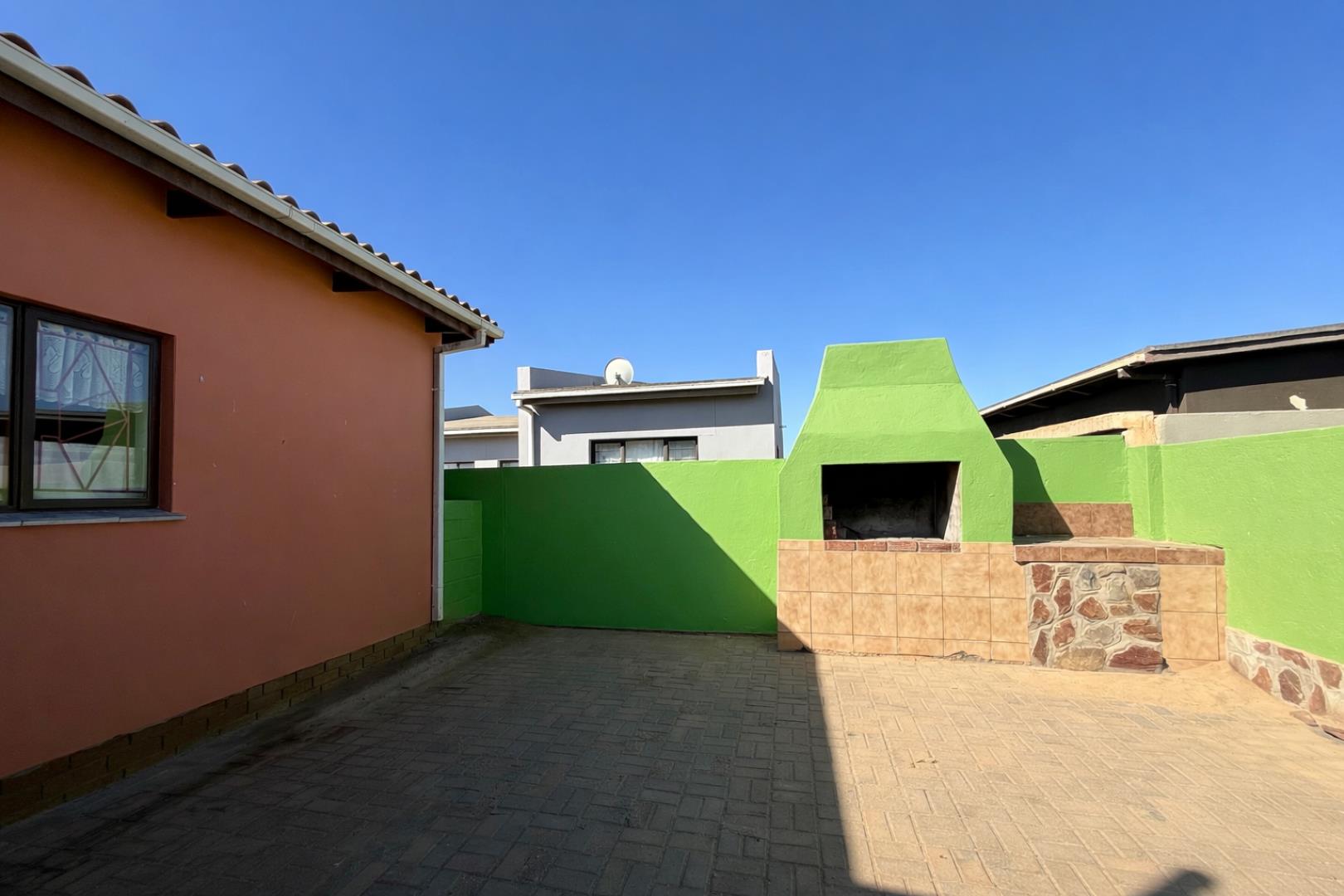 528500_C9FAFB3D-3259-4E99-AA56-AAFD084502F0.png