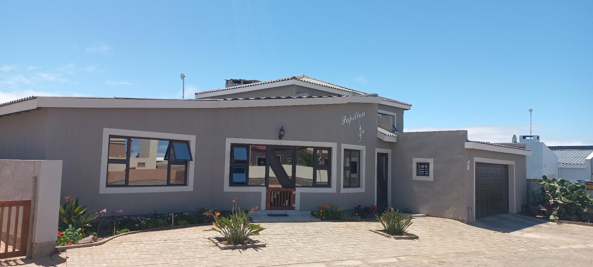 5 Bedroom House for Sale - Erongo