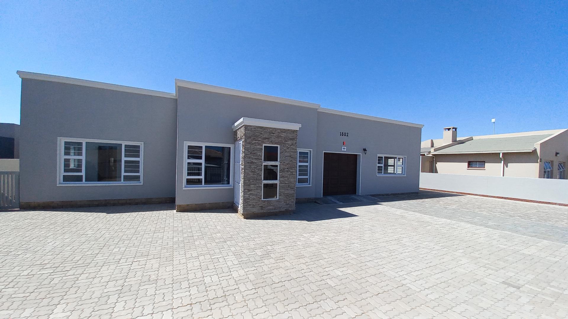 4 Bedroom House for Sale - Erongo