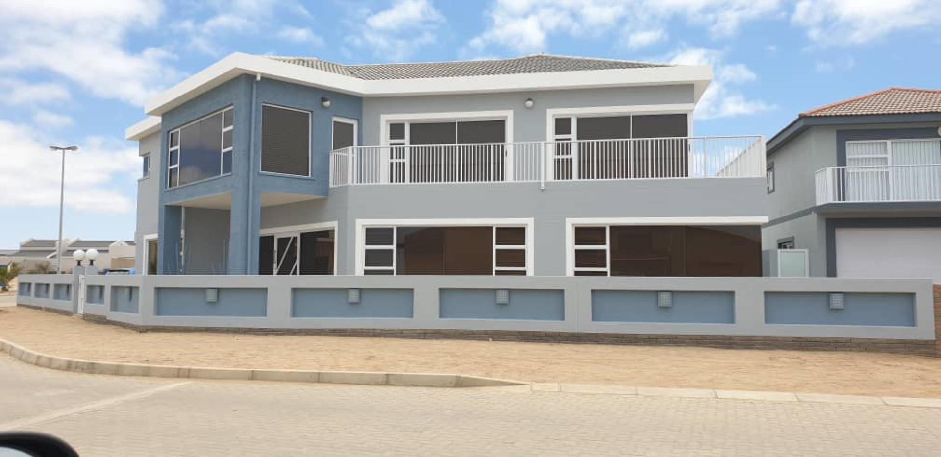 4 Bedroom House for Sale - Erongo
