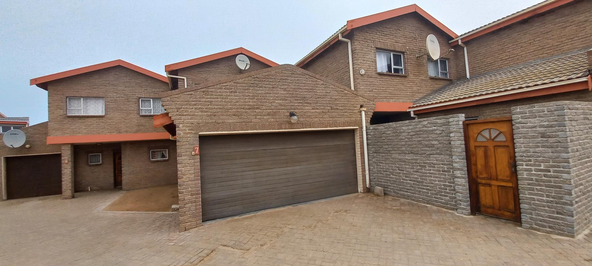 2 Bedroom House for Sale - Erongo