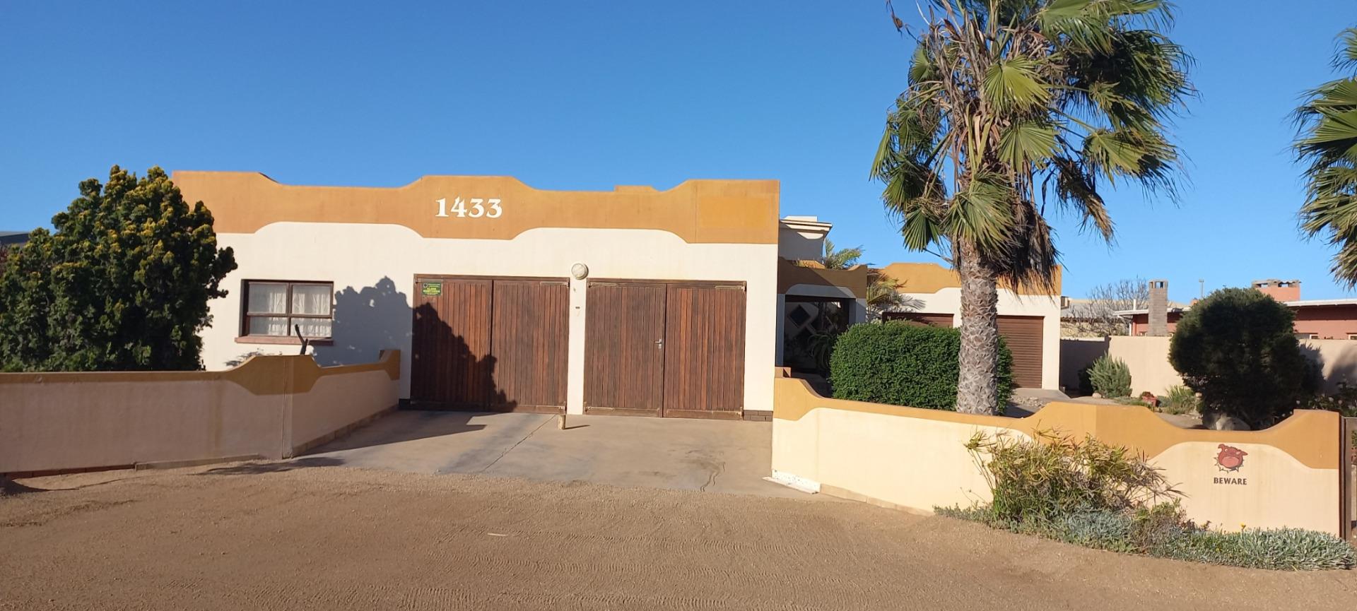 4 Bedroom House for Sale - Erongo