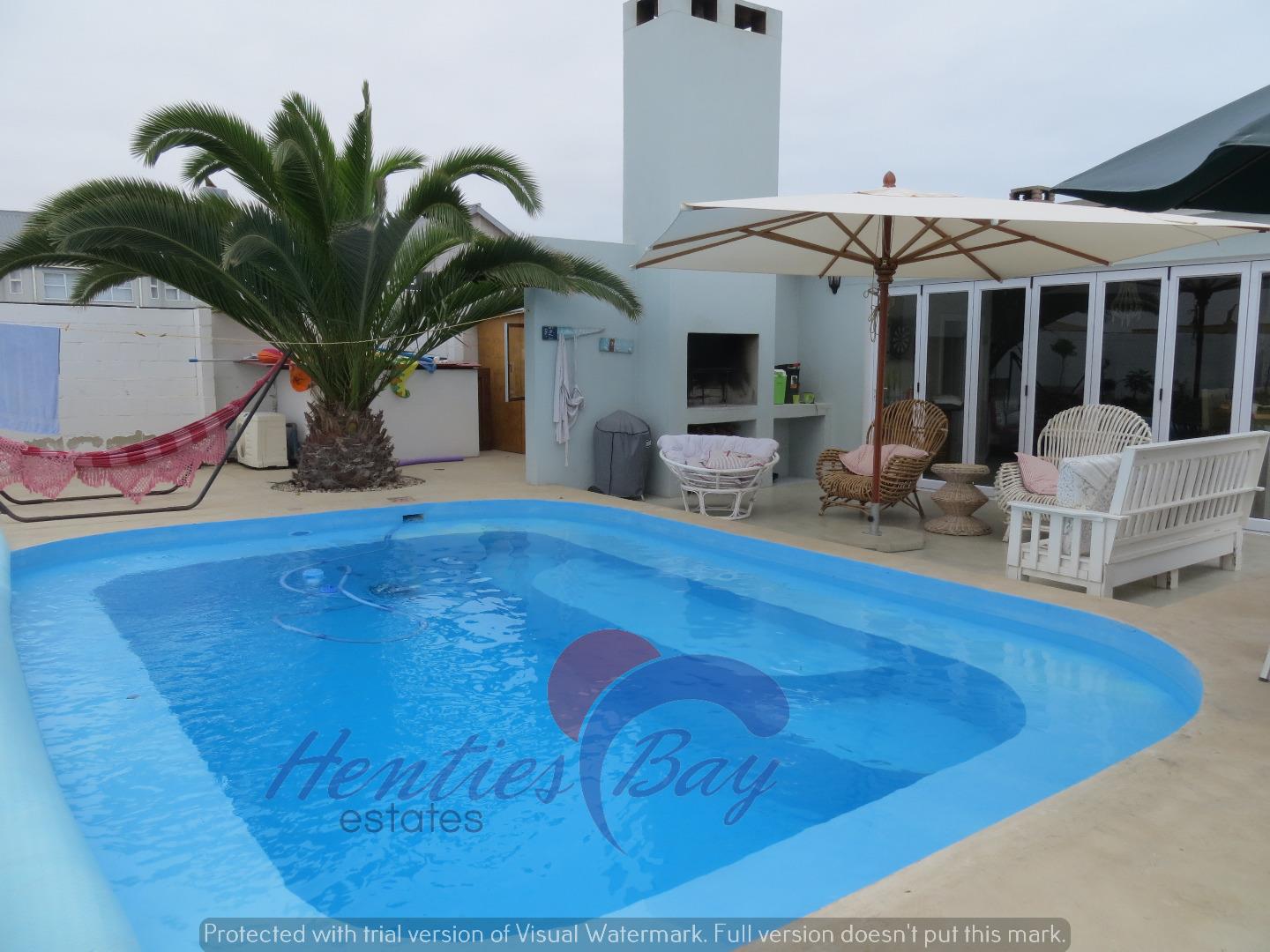 6 Bedroom House for Sale - Erongo