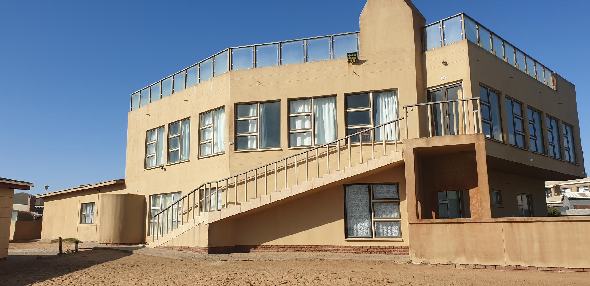 10 Bedroom House for Sale - Erongo