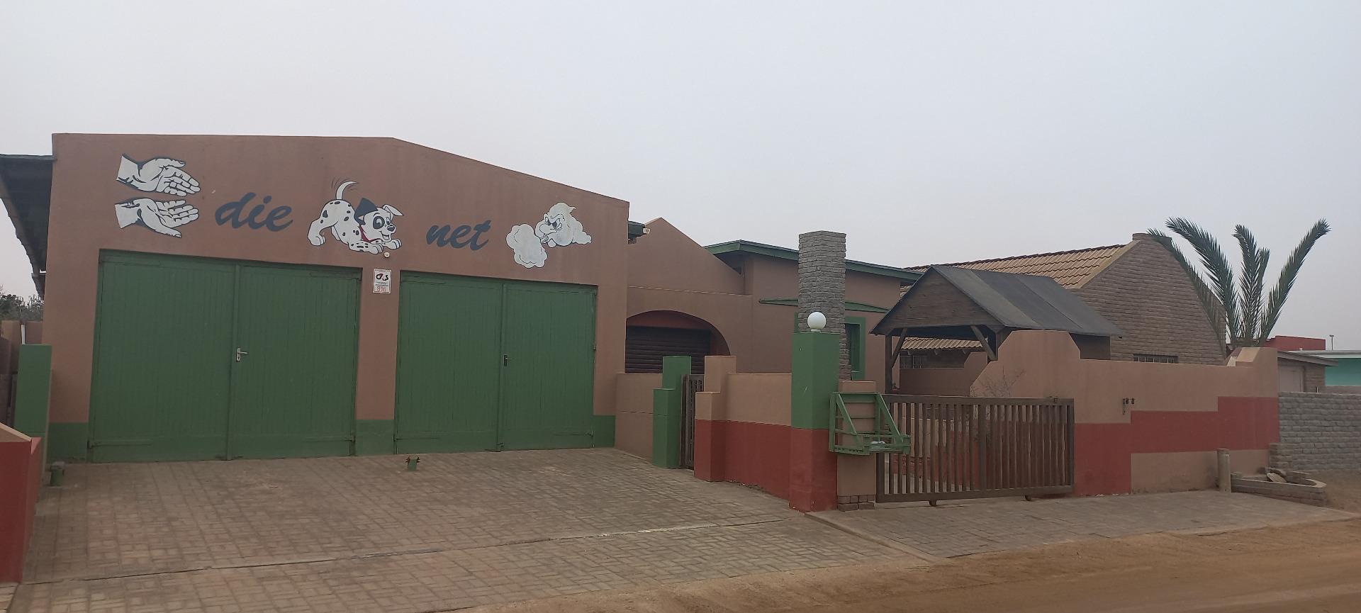 4 Bedroom House for Sale - Erongo