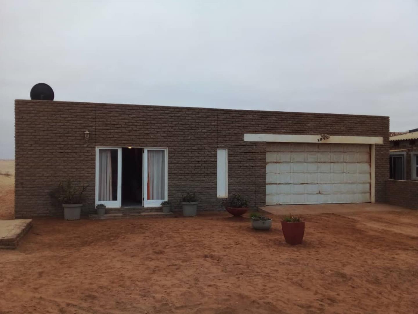 2 Bedroom House for Sale - Erongo