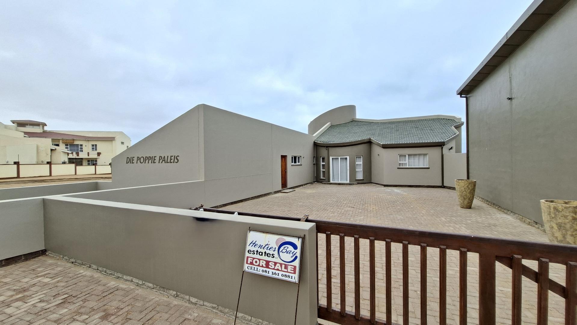 4 Bedroom House for Sale - Erongo