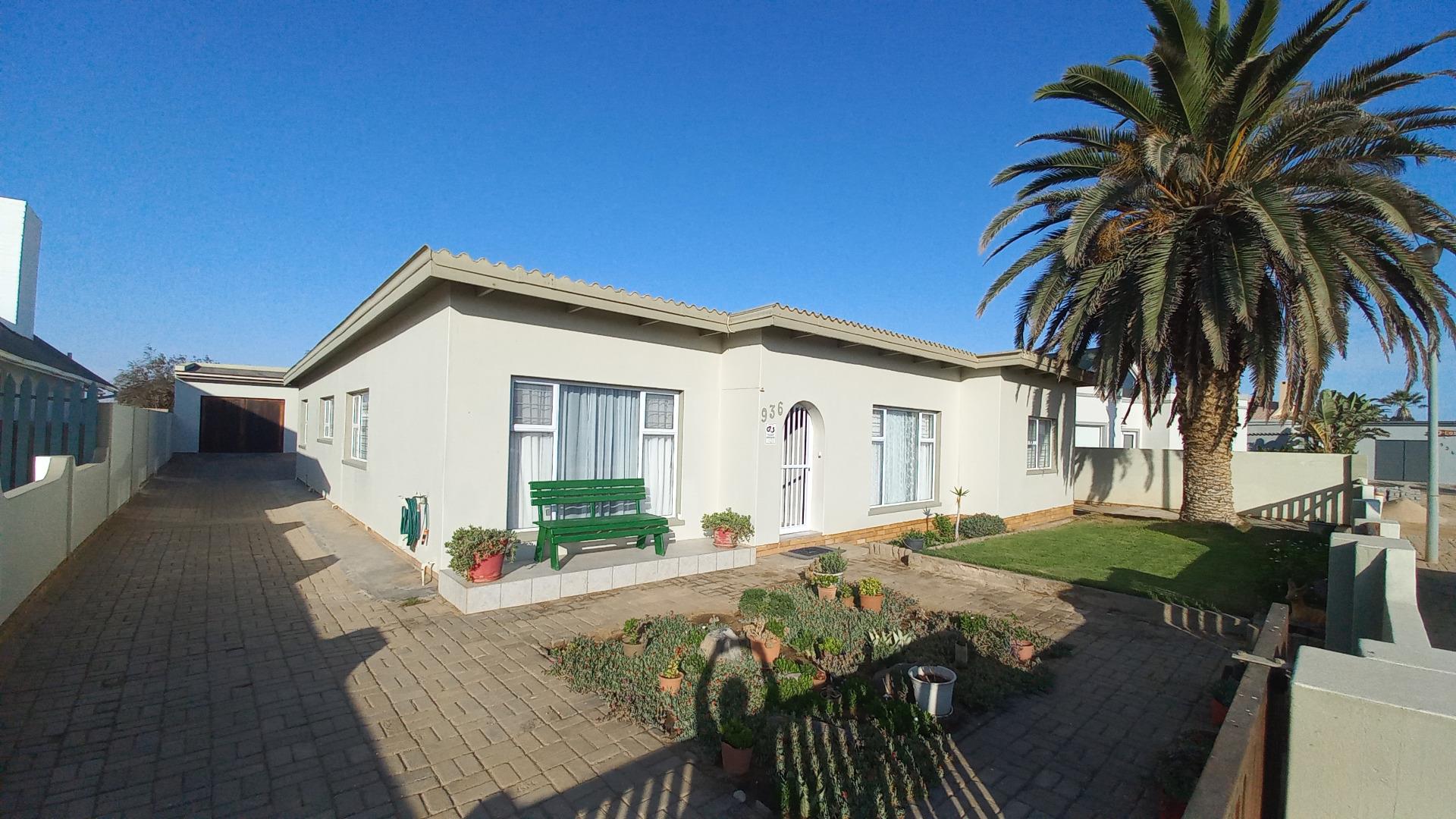 4 Bedroom House for Sale - Erongo