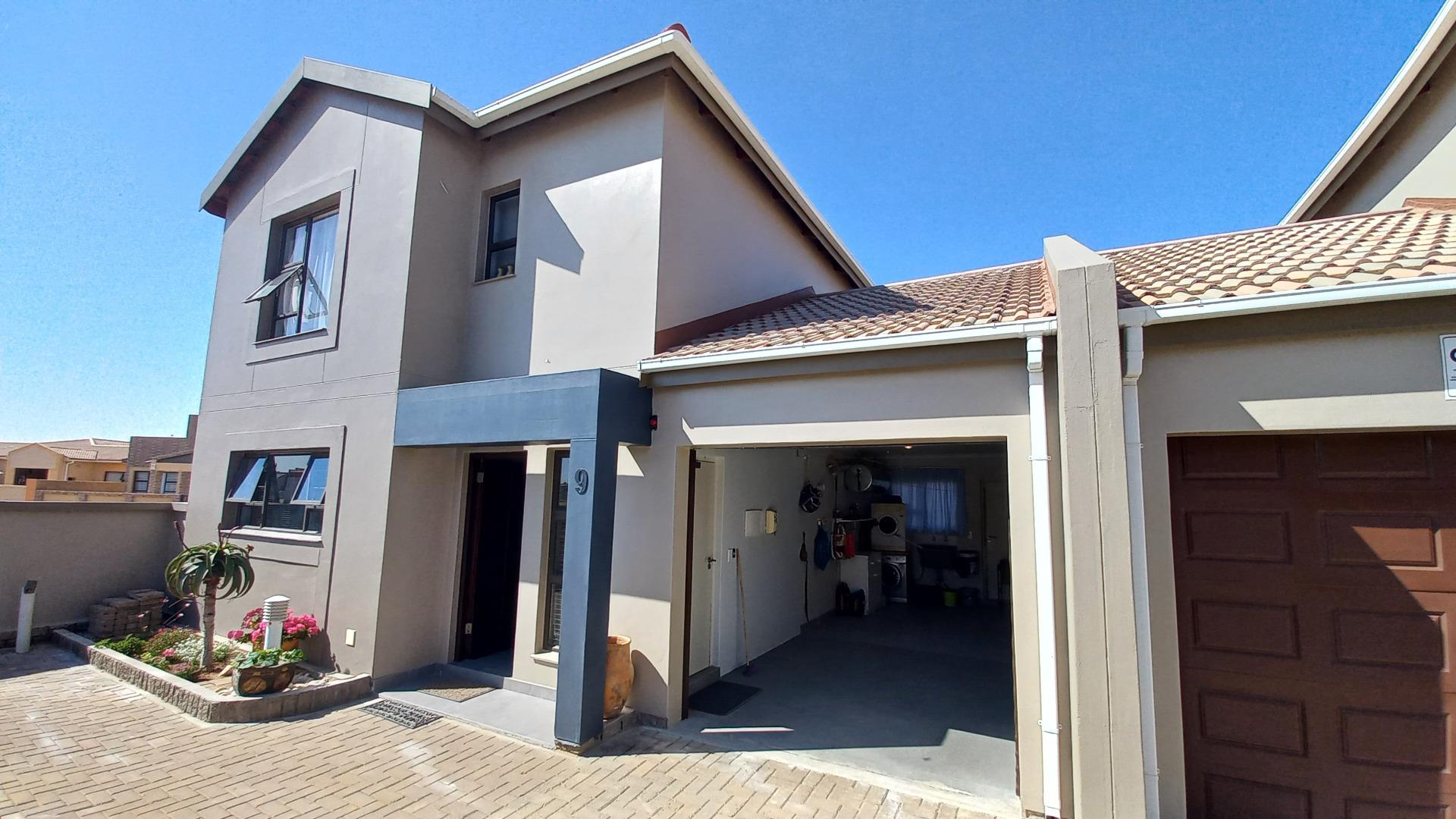 3 Bedroom Townhouse for Sale - Erongo