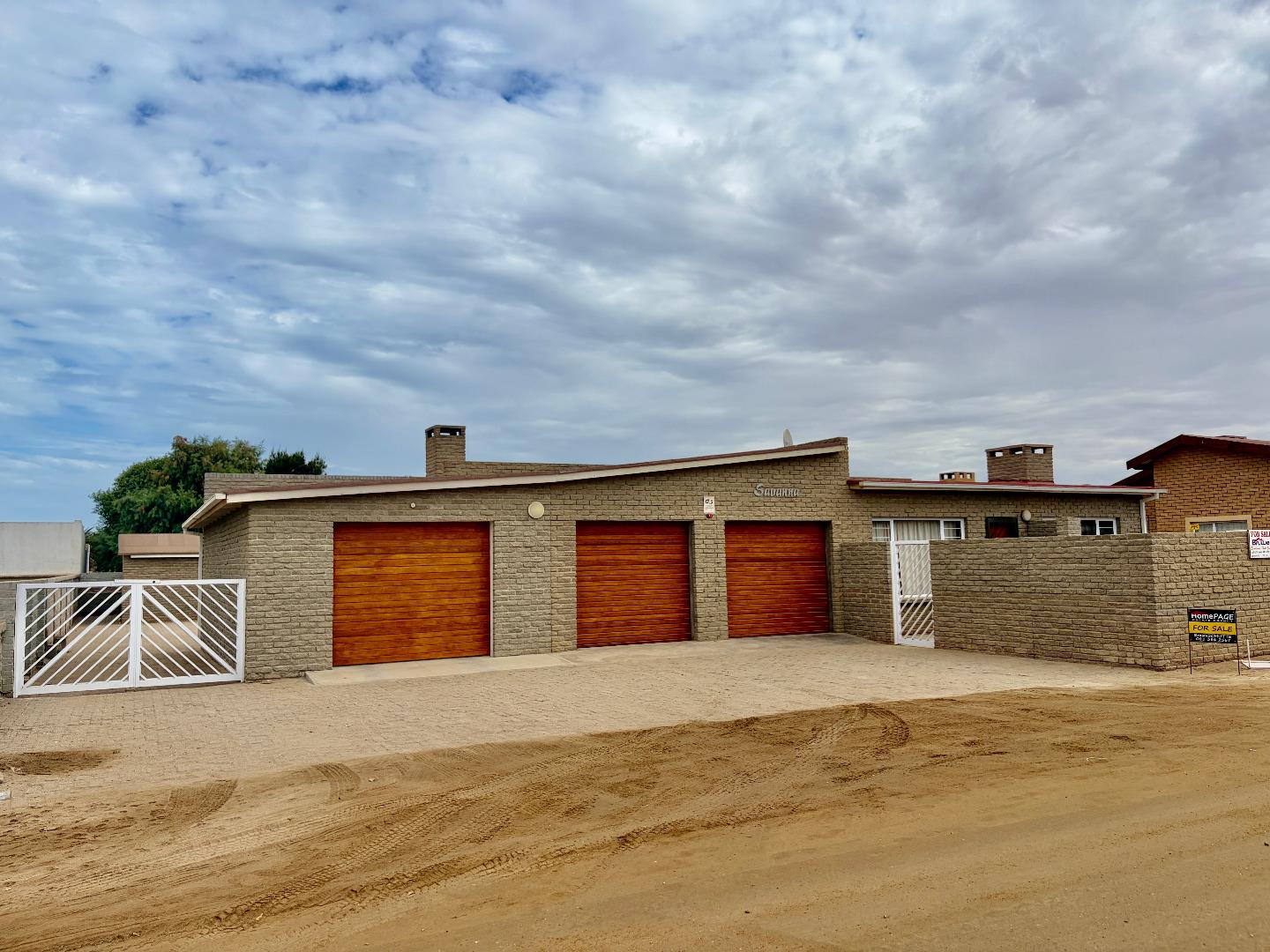 5 Bedroom House for Sale - Erongo