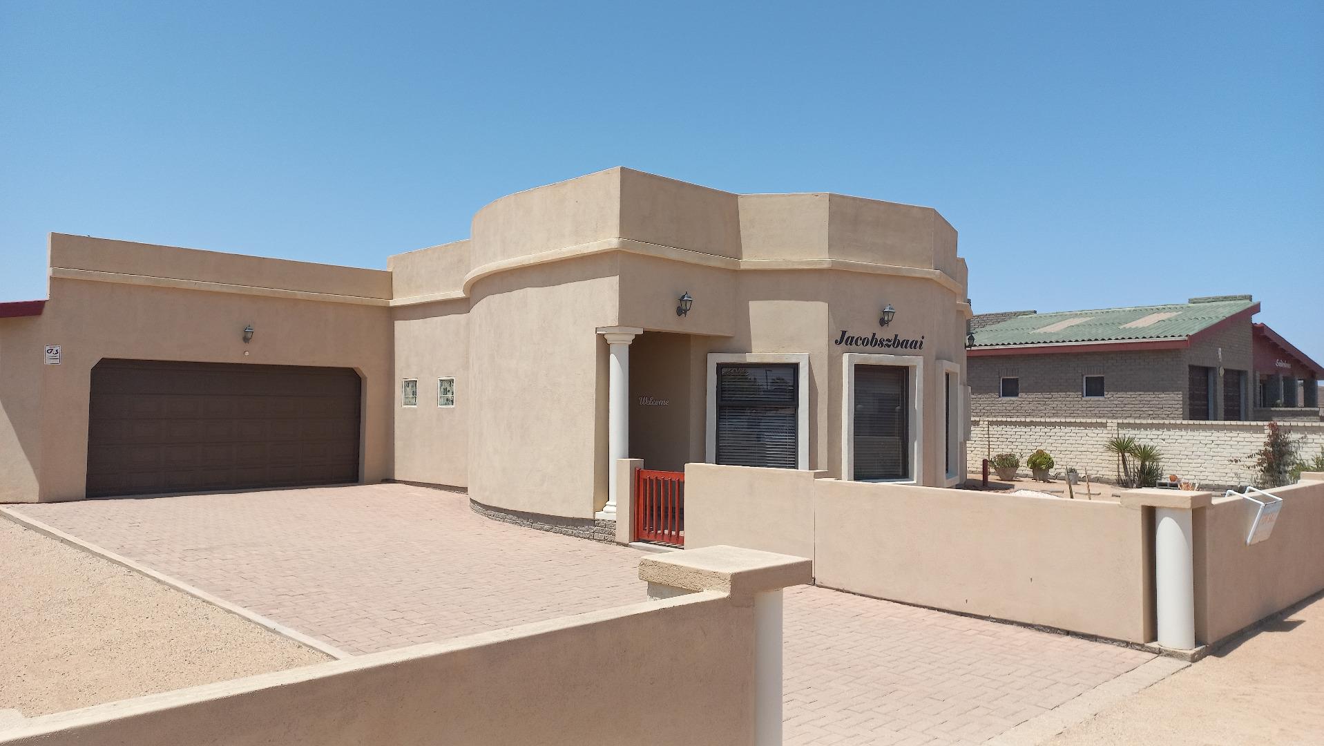 4 Bedroom House for Sale - Erongo