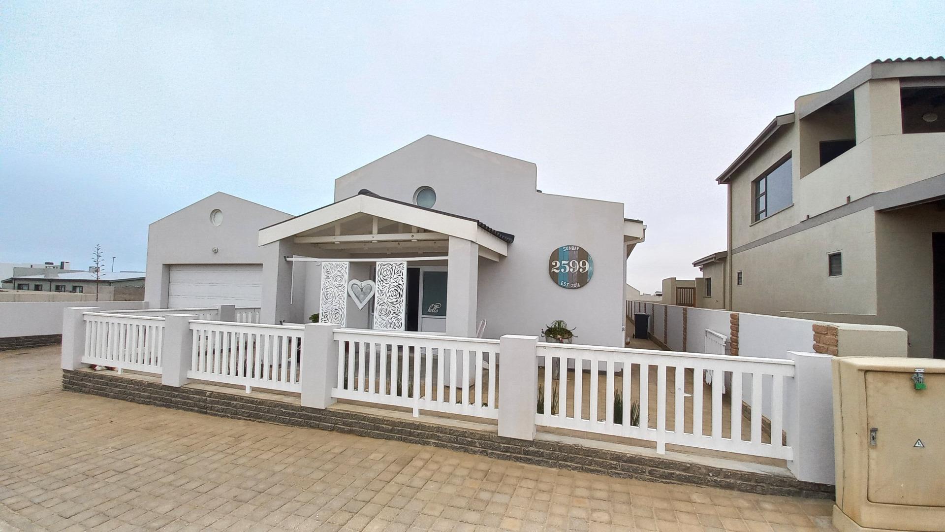 2 Bedroom House for Sale - Erongo