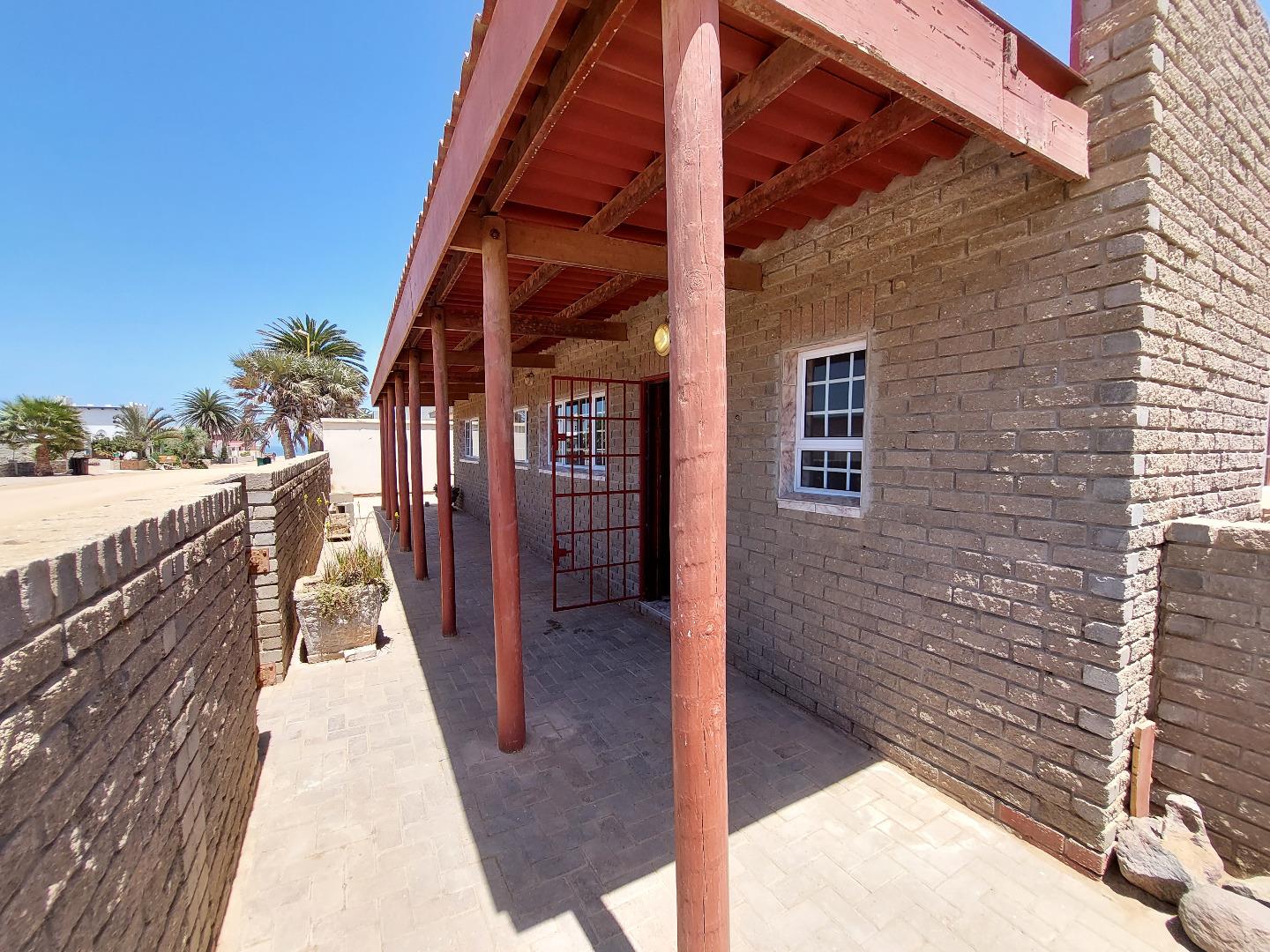 4 Bedroom House for Sale - Erongo